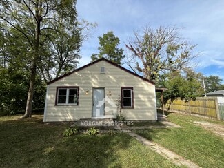 212 E Andover Ave, Muncie, IN 47303