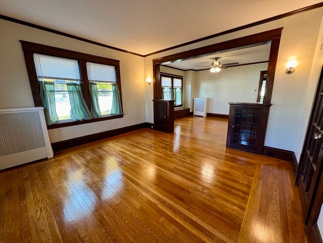 16 Davis Ave unit 1, Cranston, RI 02910 - photo 4