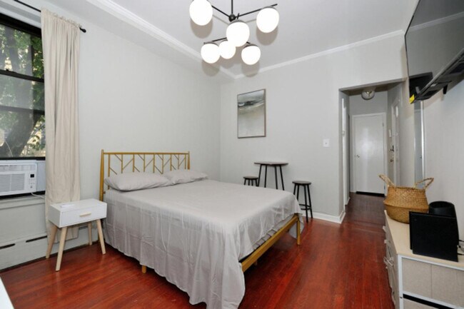 970 Madison Ave unit FL2-ID1039007P, New York, NY 10021 - photo 3