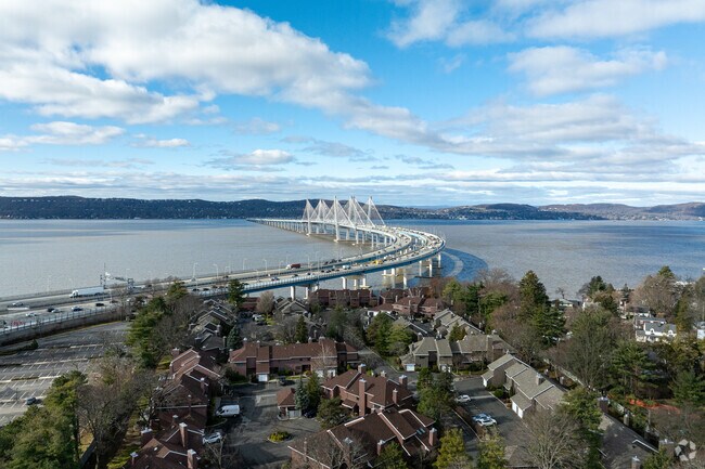 Transfiguration School is located right near the Hudson River.