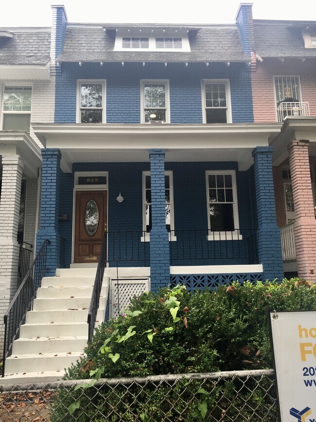 825 Kentucky Ave SE Unit 825KentuckyAveSEunit, Washington, DC 20003