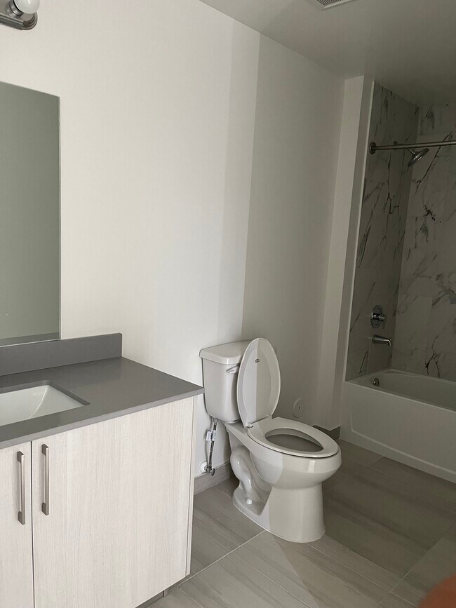 26720 Old Dixie Hwy unit 203, Homestead, FL 33032 - photo 3