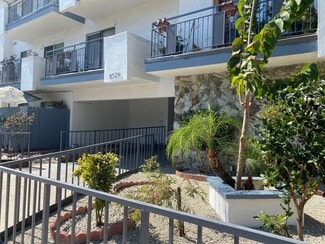 8529 Willis Ave, Panorama City, CA 91402