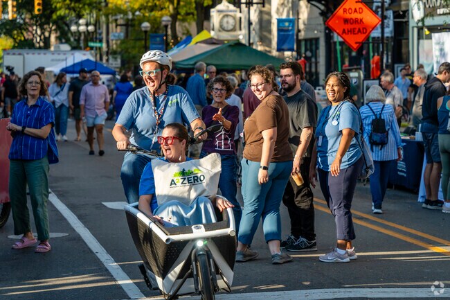 A2ZERO Green Fair brings sustainability activities to Downtown Ann Arbor.