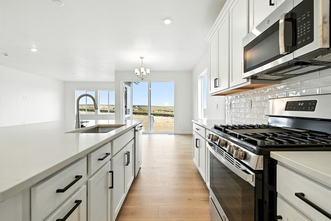 17075 W 92nd Loop, Arvada, CO 80007 - photo 3