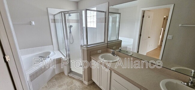 10600 Cedar Forest Cir, Clermont, FL 34711 - photo 7