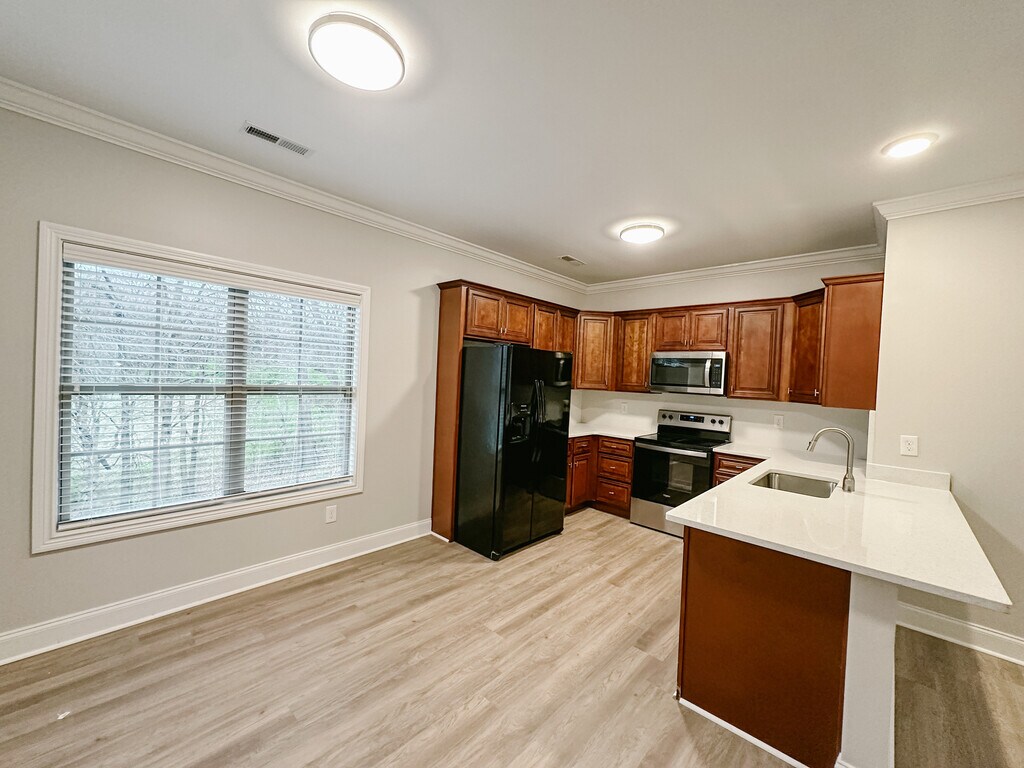 Laurel Ridge 546 Plano Rd, Bowling Green, KY