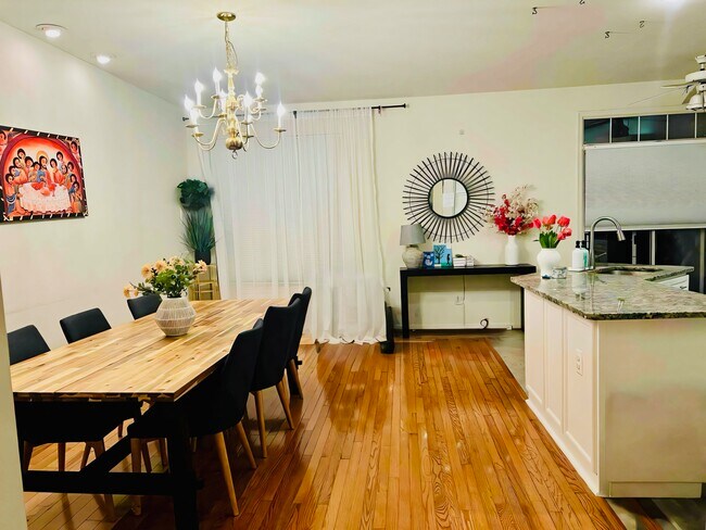 14789 Truitt Farm Dr, Centreville, VA 20120 - photo 6