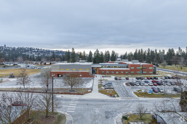 Linwood Elementary features a newly renovated building for its students.