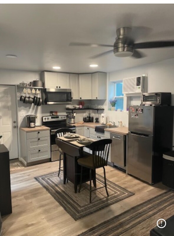 3821 Rosetree Dr, Jacksonville, FL 32207