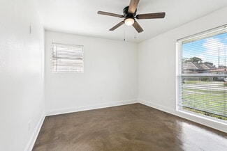 109 Beaver Dr, Arabi, LA 70032