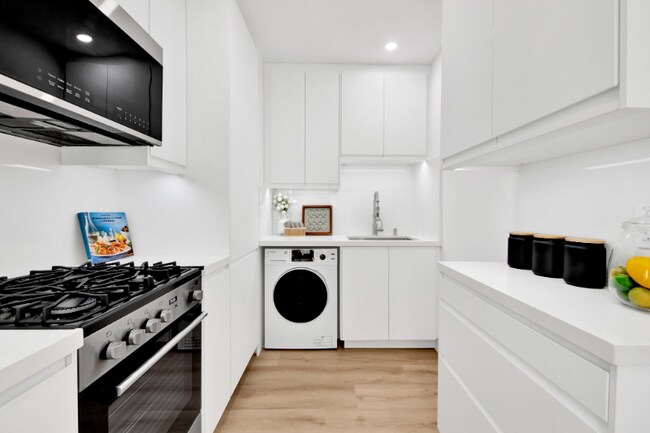 2350 E Poppy St, Long Beach, CA 90805 - photo 5