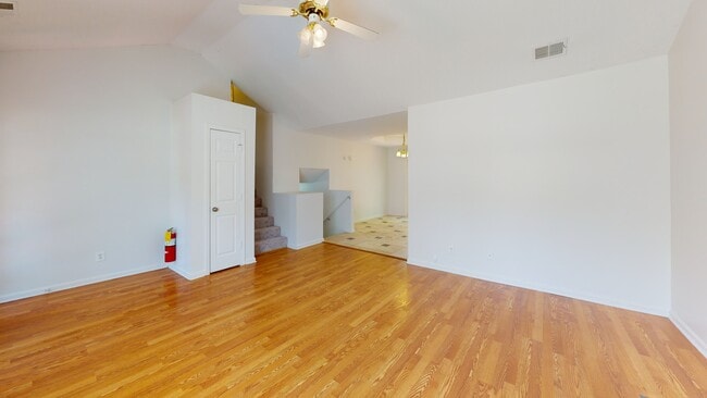 4096 Mistymorn Ln, Powder Springs, GA 30127 - photo 2