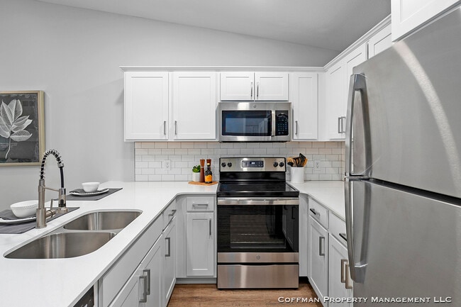 Northern Dell Commons, Grand Rapids, MI 49525 - photo 4