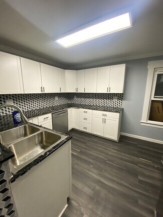 220 Bassett St, Syracuse, NY 13210