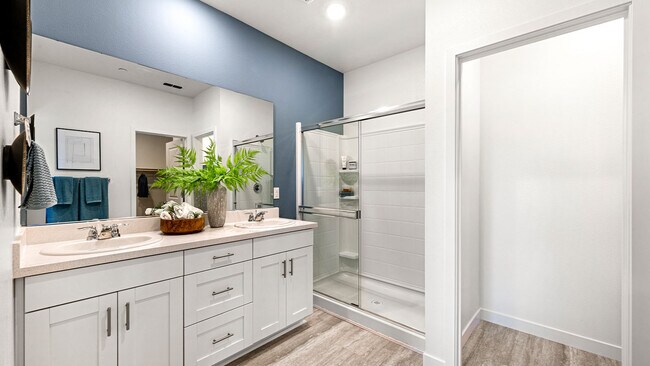 2931 Hopkins Ave, Redding, CA 96002 - photo 7