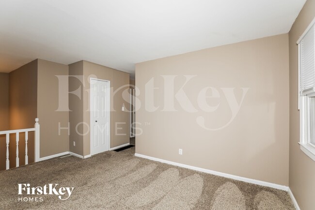 612 S Jefferson St, Brownsburg, IN 46112 - photo 4