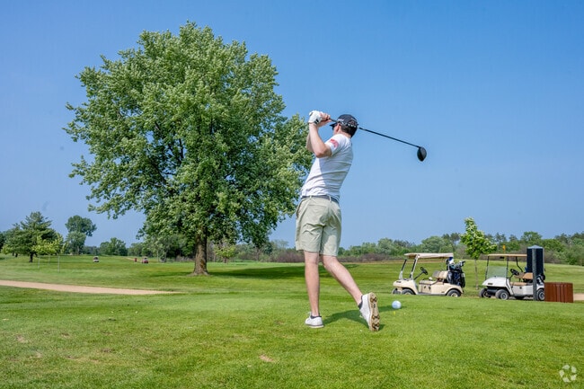 The River Run Golf Course in Sparta has well-maintained greens to tee off at.