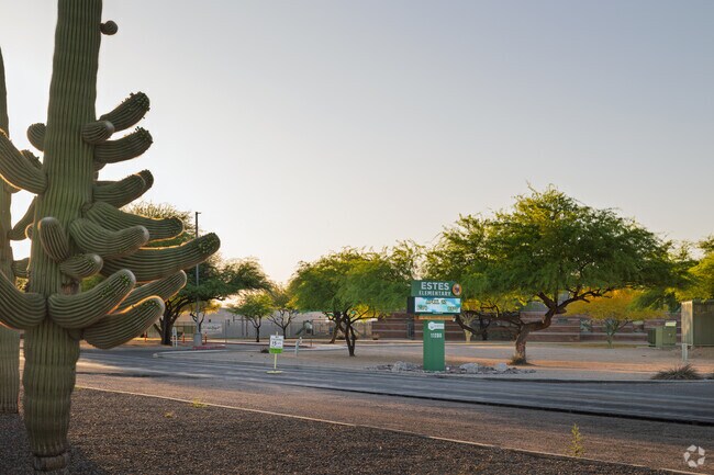 Students enjoy the atmosphere at Estes Elementary School in Marana.