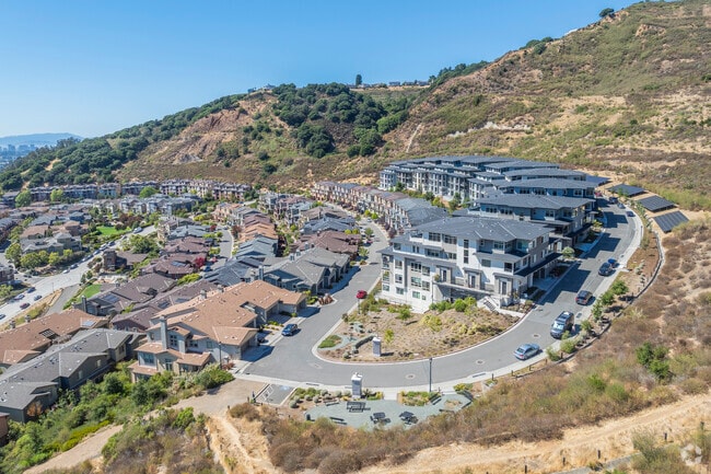 Caballo Hills is home to many modern condominiums and townhouses.