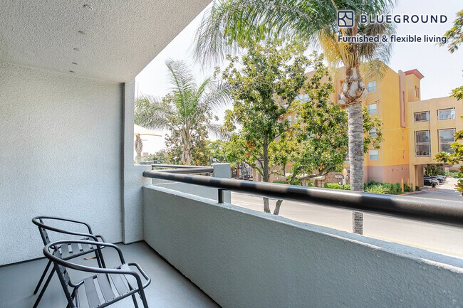 250 S San Fernando Blvd unit FL2-ID1381, Burbank, CA 91502 - photo 5