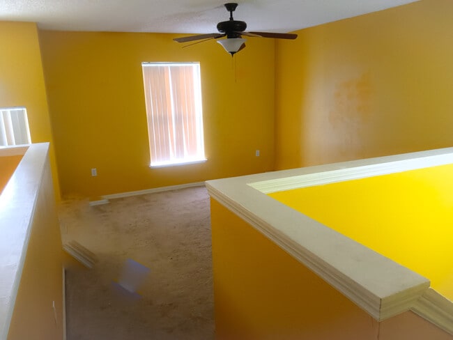 2223 Dryden Ct, Melbourne, FL 32935 - photo 4