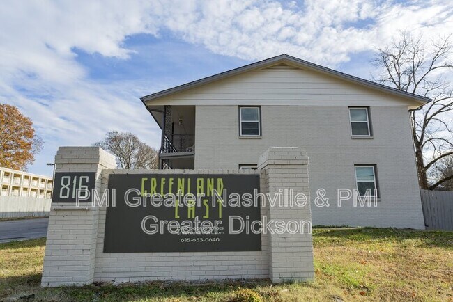 816 Greenland Dr unit 13, Murfreesboro, TN 37130 - photo 2