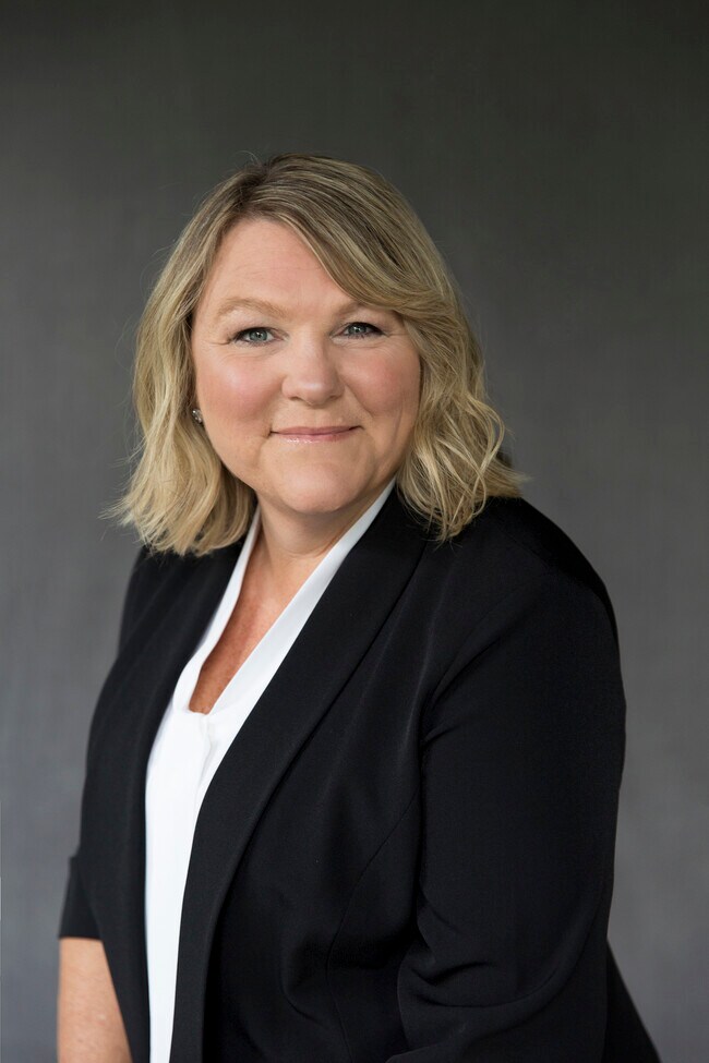 KAREN BOOSE