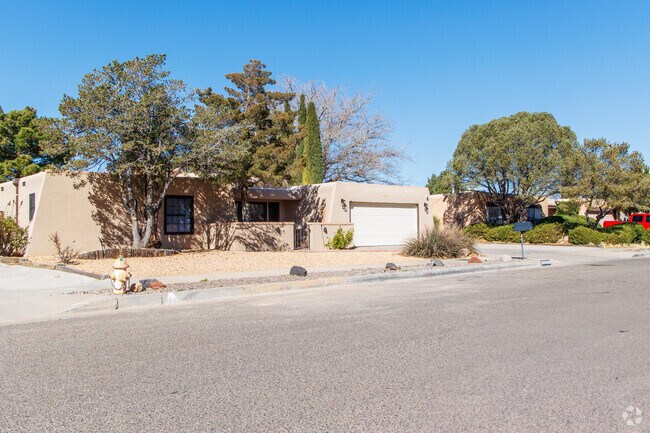 Academy Hills Park has a wide array of home styles in the neighborhood.