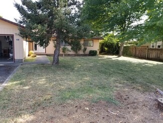 281 Glen Dr, Grants Pass, OR 97526