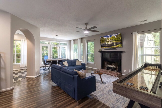 9 Walthour Cove unit ID1369221P, Savannah, GA 31410 - photo 3