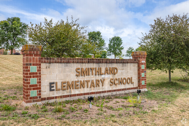 Smithland Elementary School is the home of the Rockets.