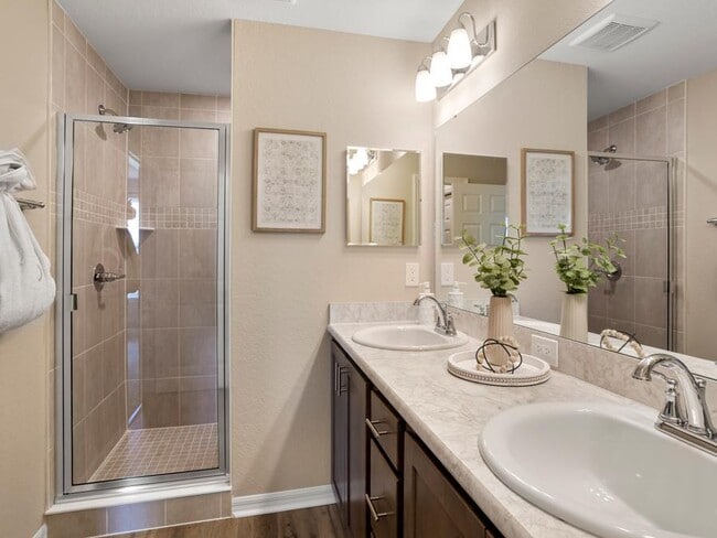 373 Wharf Way, Winter Haven, FL 33881 - photo 5