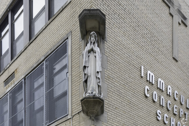 The Immaculate Conception School  provide a school environment that fosters growth.