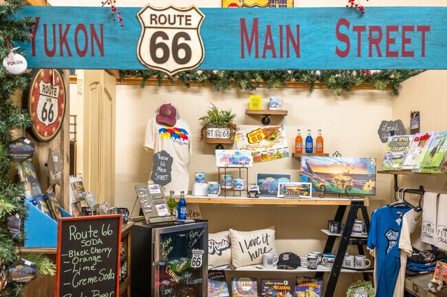 Plenty of boutique shops and retail stores available in Somers Pointe.