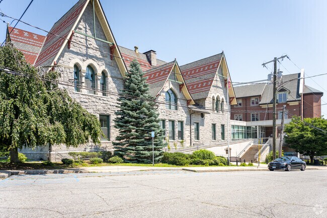 Discover Regional Multicultural Magnet School in New London, CT.