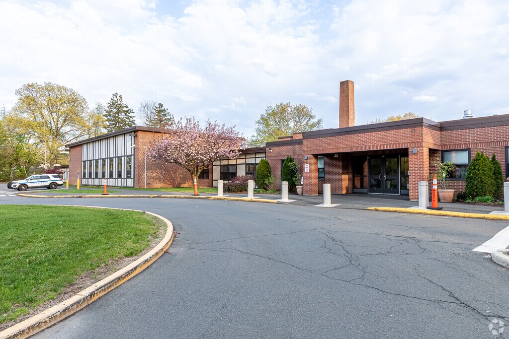 Elizabeth Green is one of four elementary schools in Newington