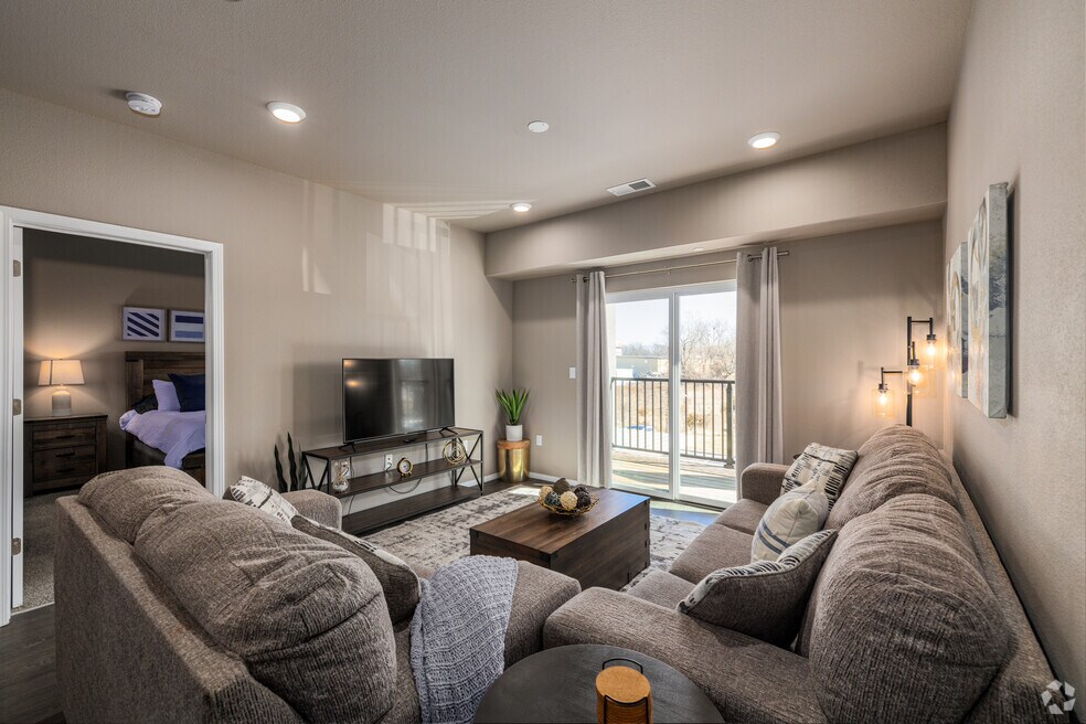 Veranda Vistas, Springfield, MO 65810 - photo 1