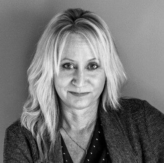 Amy Cavender