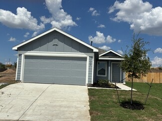 162 Mottled Ct, Uhland, TX 78640