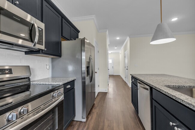 5563 Stream Ln, Chattanooga, TN 37415 - photo 6