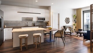 3955 Fox Valley Center Dr, Aurora, IL 60504