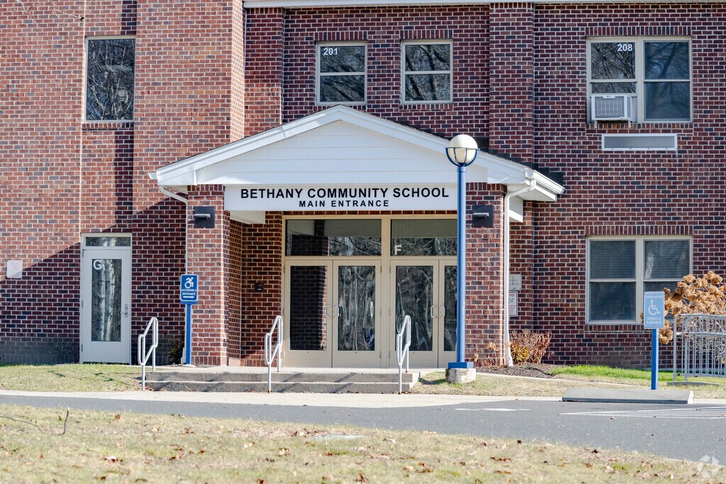 The Bethany Community School serves students K-5th grade.
