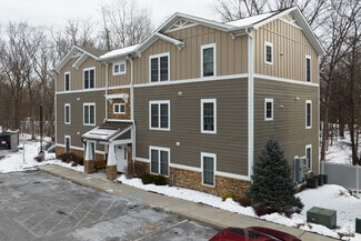 42 Toc Dr, Highland, NY 12528