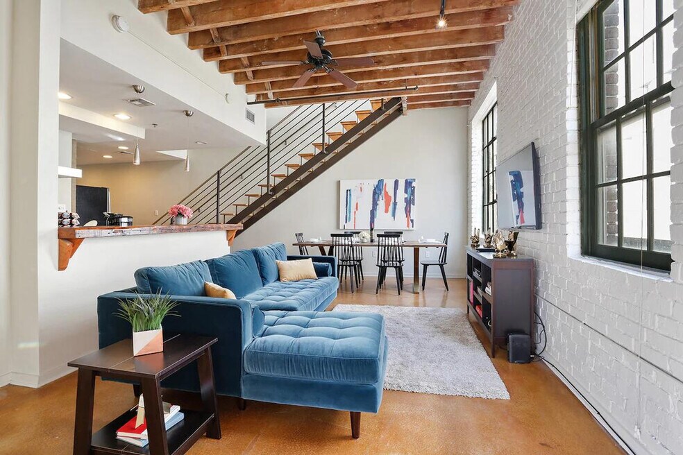 1039 Constance St unit ID1265377P, New Orleans, LA 70130 - photo 1