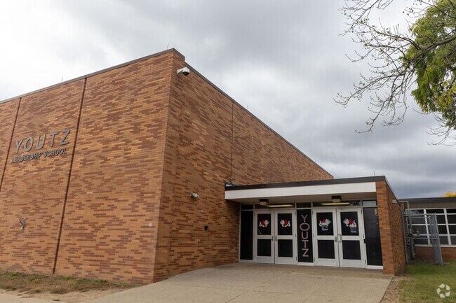 Youtz Elementary School provides education in the neighborhood of 
Outer Canton