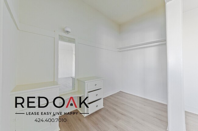 400 S Kenmore Ave unit 303, Los Angeles, CA 90020 - photo 6