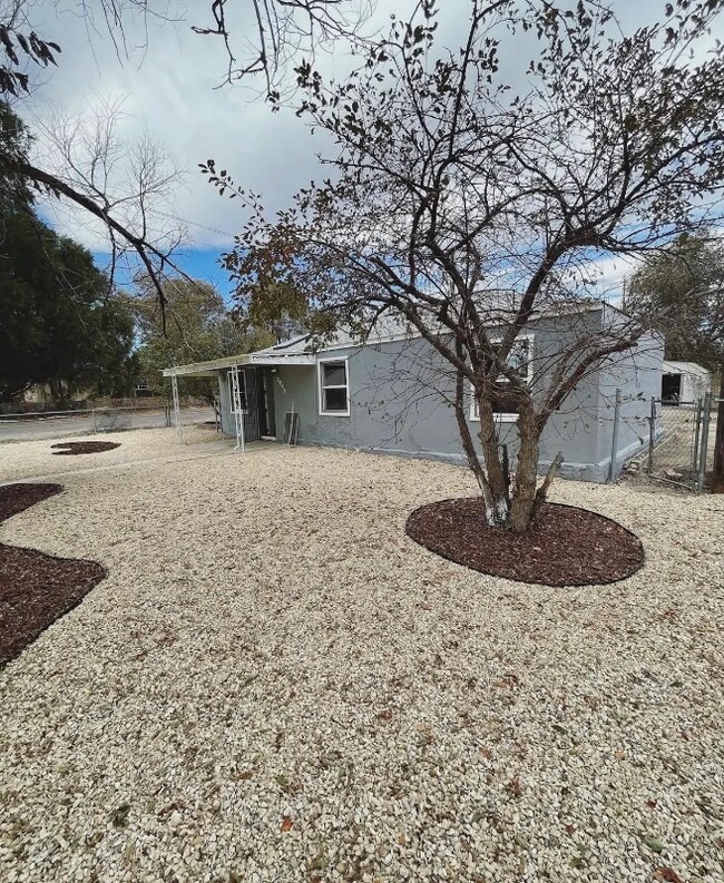 2045 W 12th St, Pueblo, CO 81003