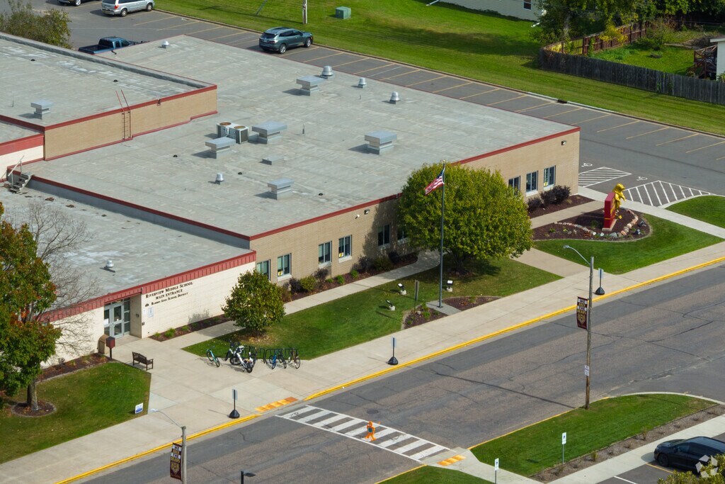 Riverview Middle School is located on W River Ave in Barron, Wisconsin.