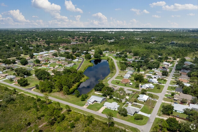West Sebring is made up of a series of streets named after birds.